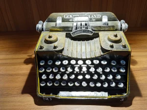 Gplus Q20 sample9-typewriter