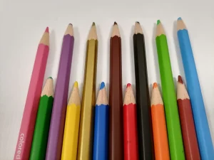 hauwei nova y70 sample18-color pencils