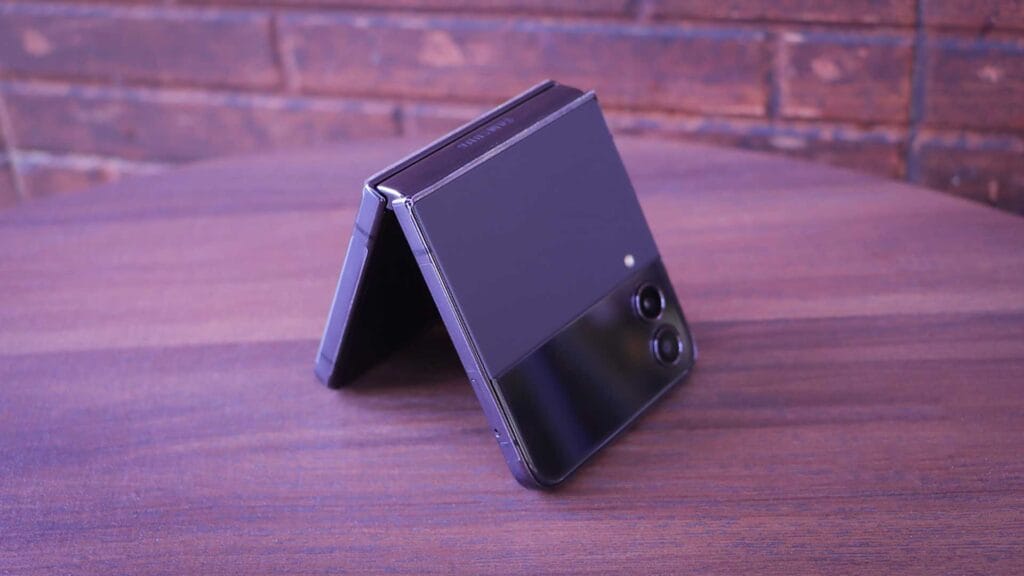z flip 4
