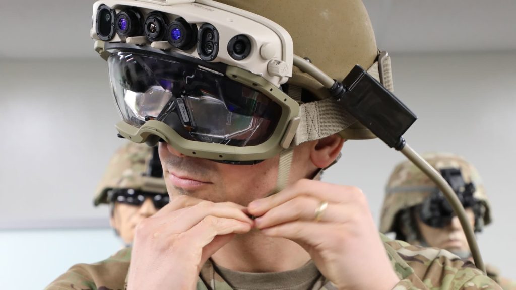 عینک واقعیت ترکیبی ارتش آمریکا 