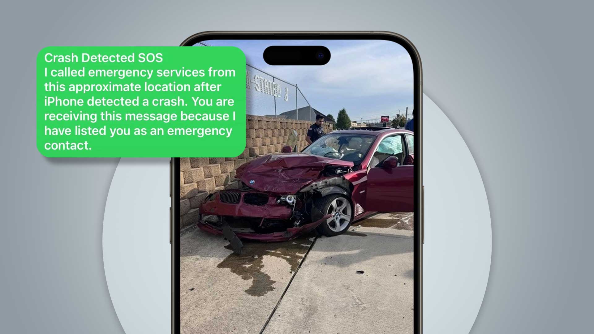 Crash Detection اپل درباره تصادف بین دو بی ام و هشدار می‌دهد