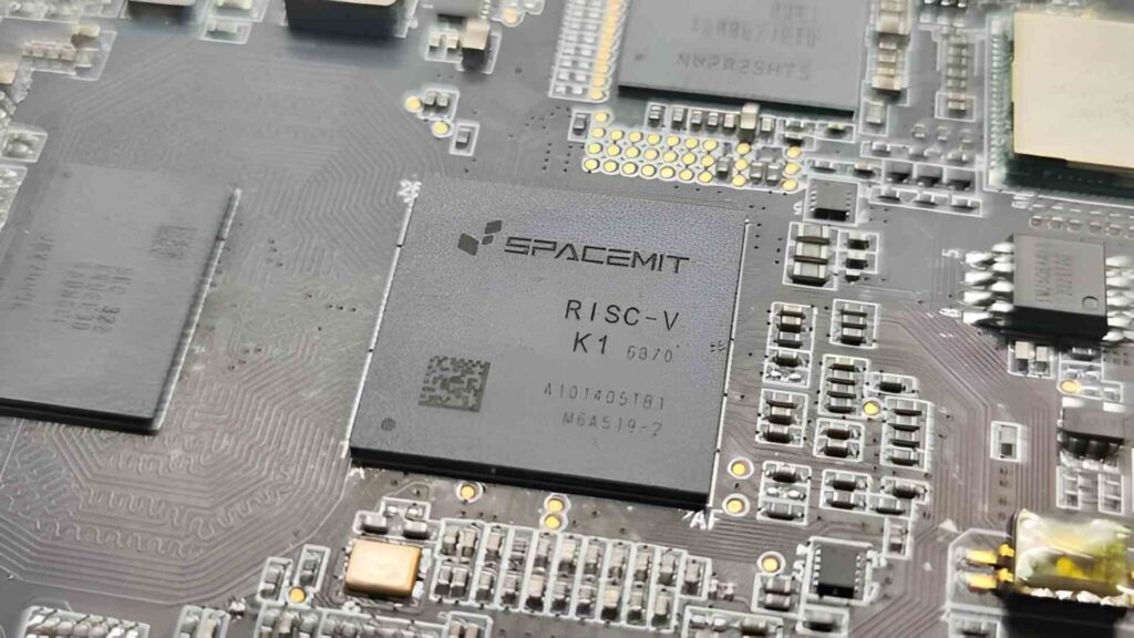 هوش مصنوعی مبتنی بر RISC-V