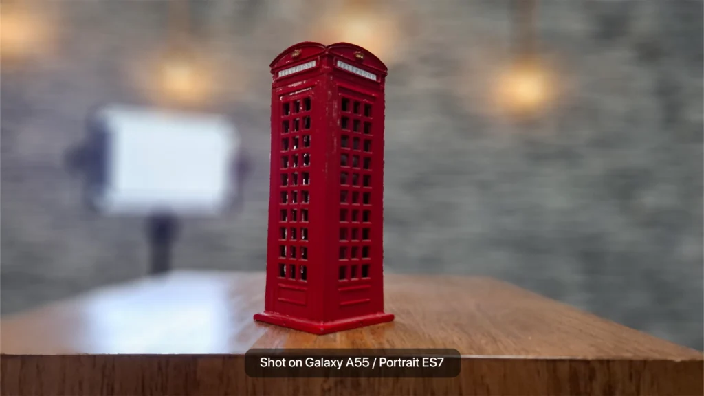 بررسی سامسونگ گلکسی A55؛ قدرتمند اما بهقیمتی گزاف Galaxy A55 Portrait 06