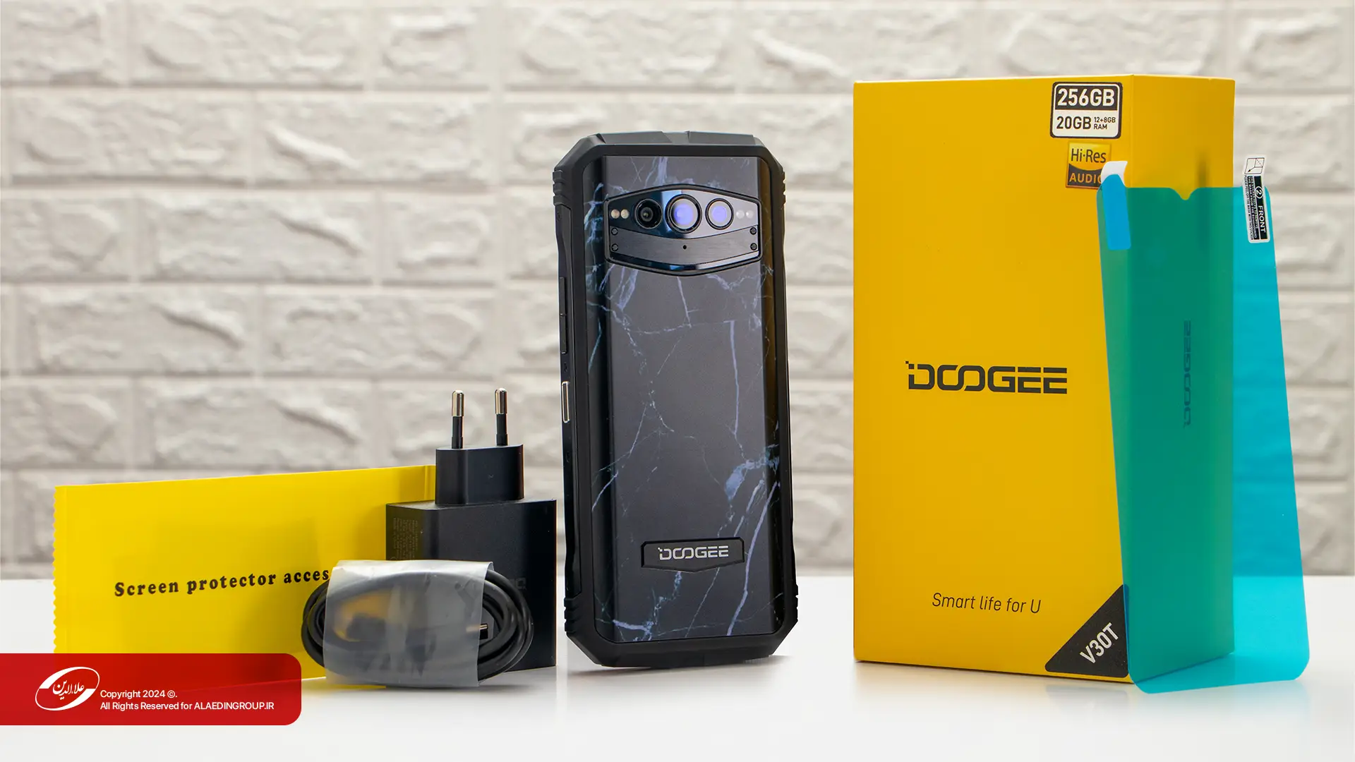 آنباکس Doogee V30T