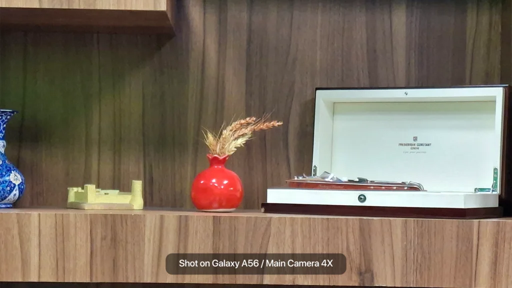 کیفیت عکس دوربین اصلی با زوم 4 برابری گوشی Samsung Galaxy A56