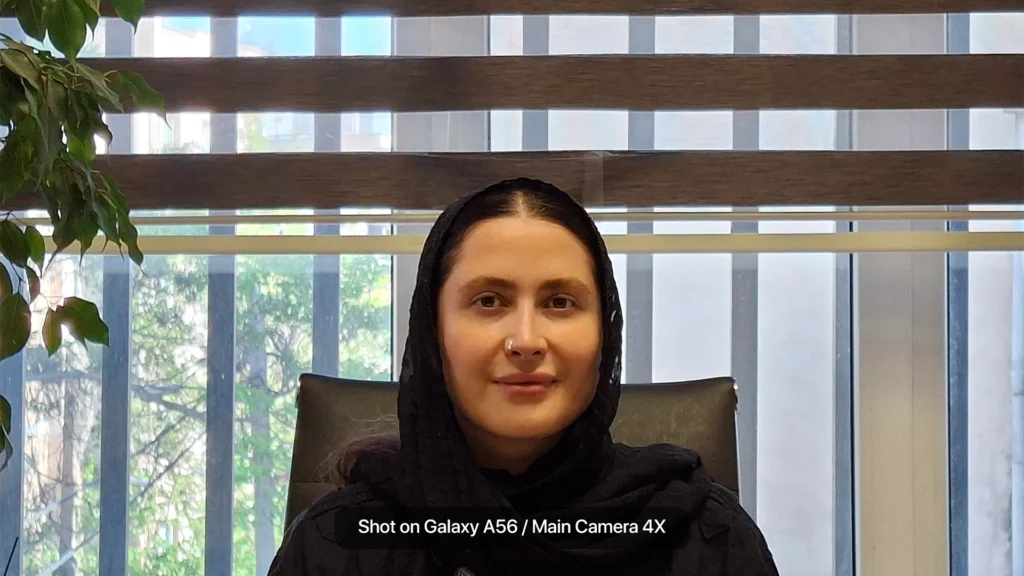 کیفیت عکس دوربین اصلی با زوم 4 برابری گوشی Samsung Galaxy A56
