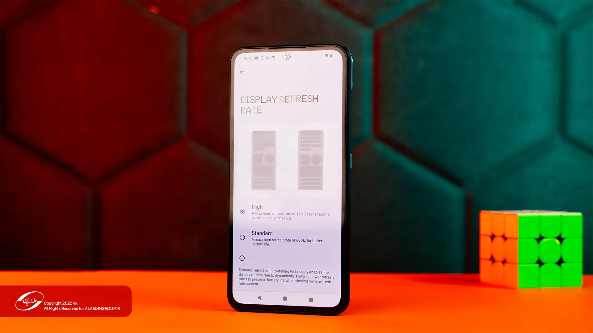 اسپیکر و نمایشگ گوشی ناتینگ CMF Phone 1