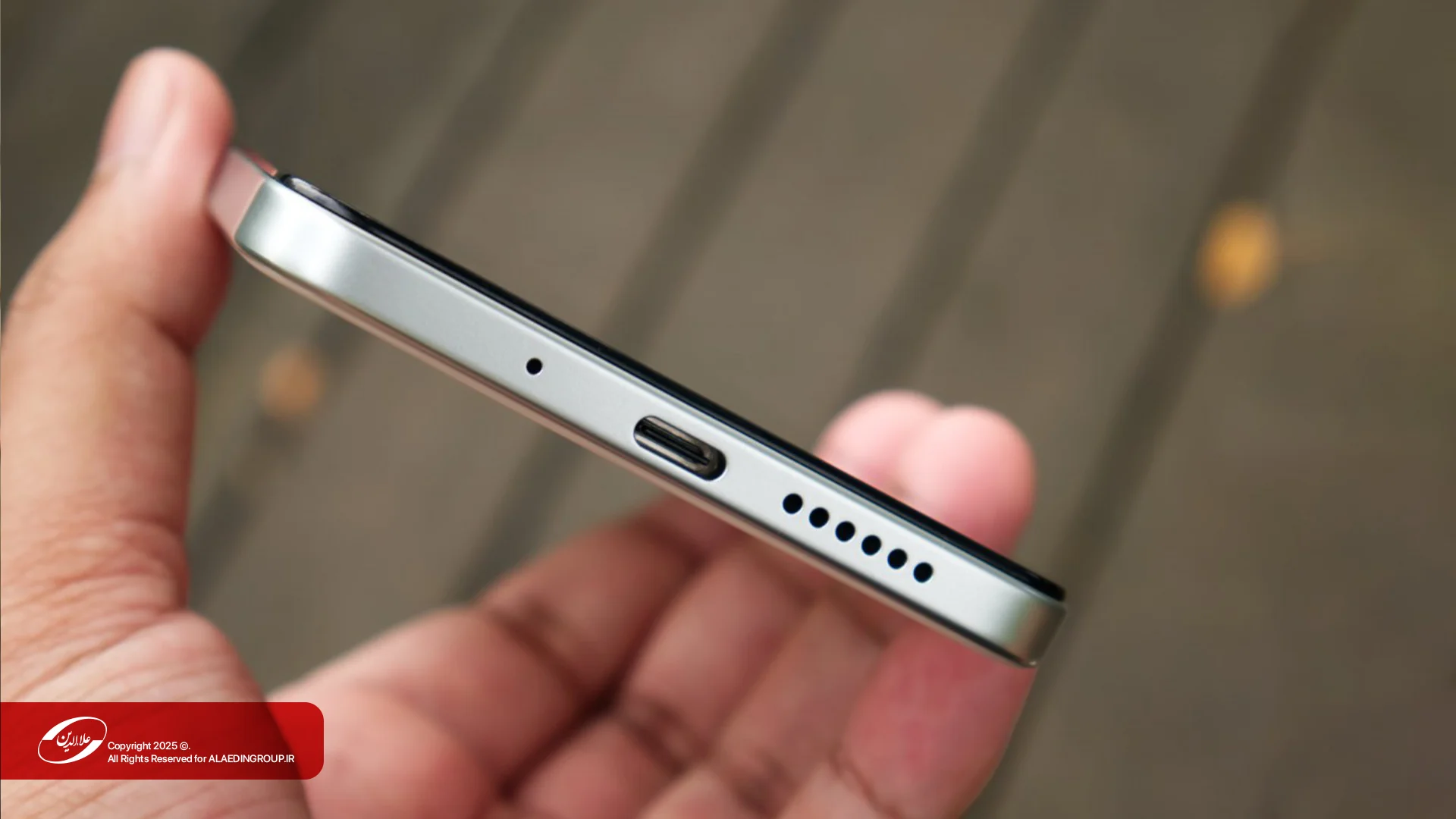 بررسی شیائومی ردمی ۱۵؛ اقتصادی، اما قدرتمند اسپیکر گوشی شیائومی ردمی ۱۵