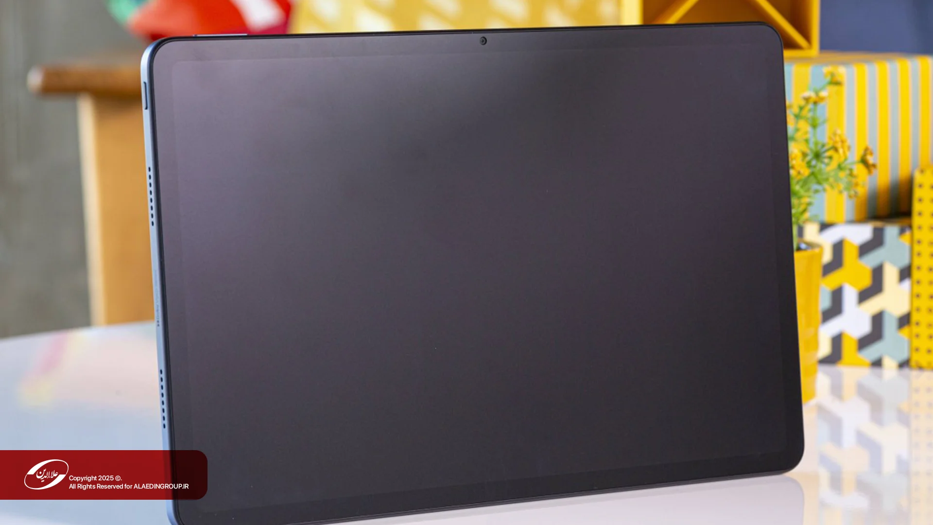 صفحه نمایش ردمی پد ۲ پرو
