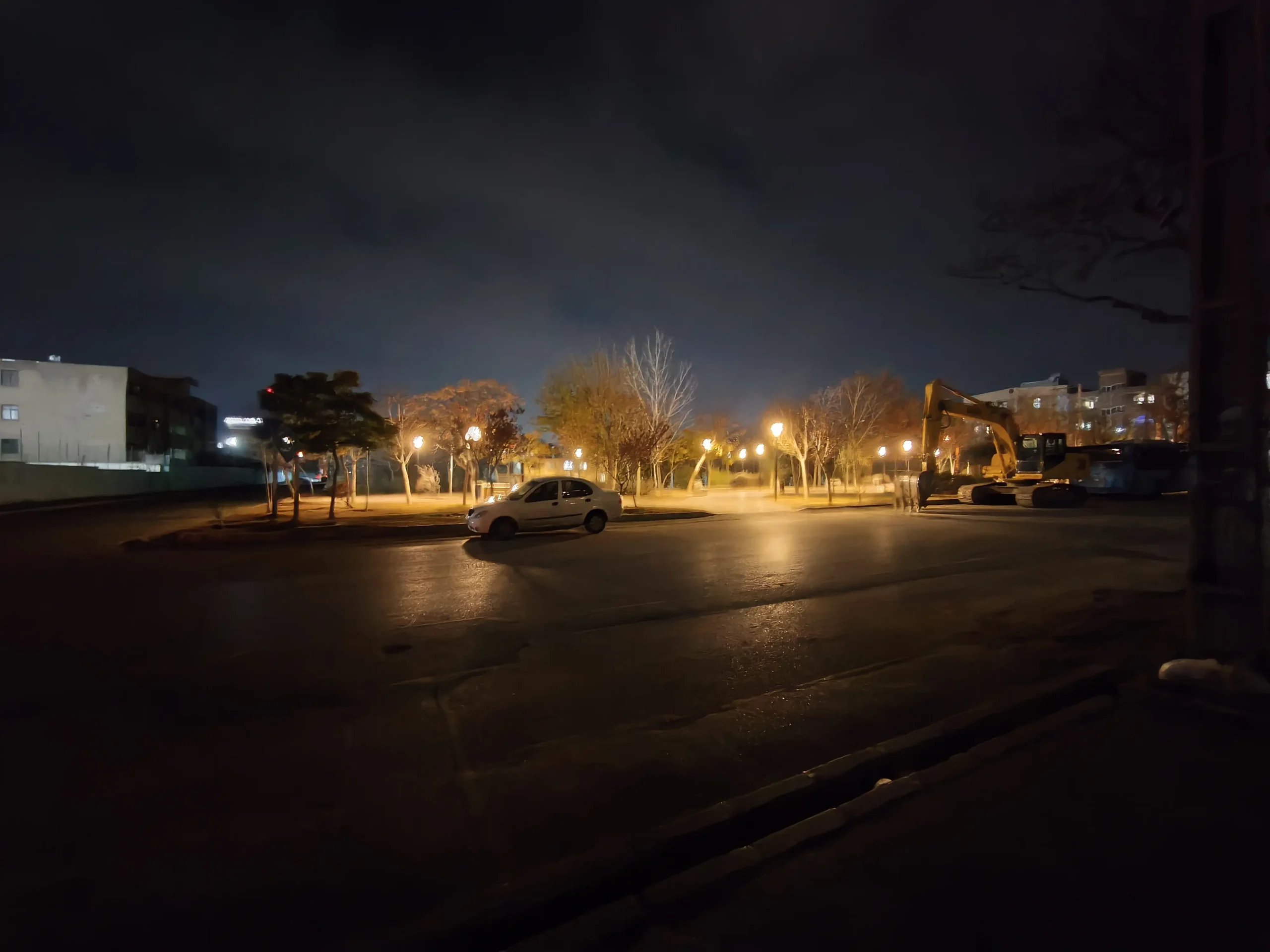 بررسی شیائومی 15T؛ قاتل پرچمداری مطمئن نمونه تصویر دوربین اولتراواید شیائومی 15T در شب