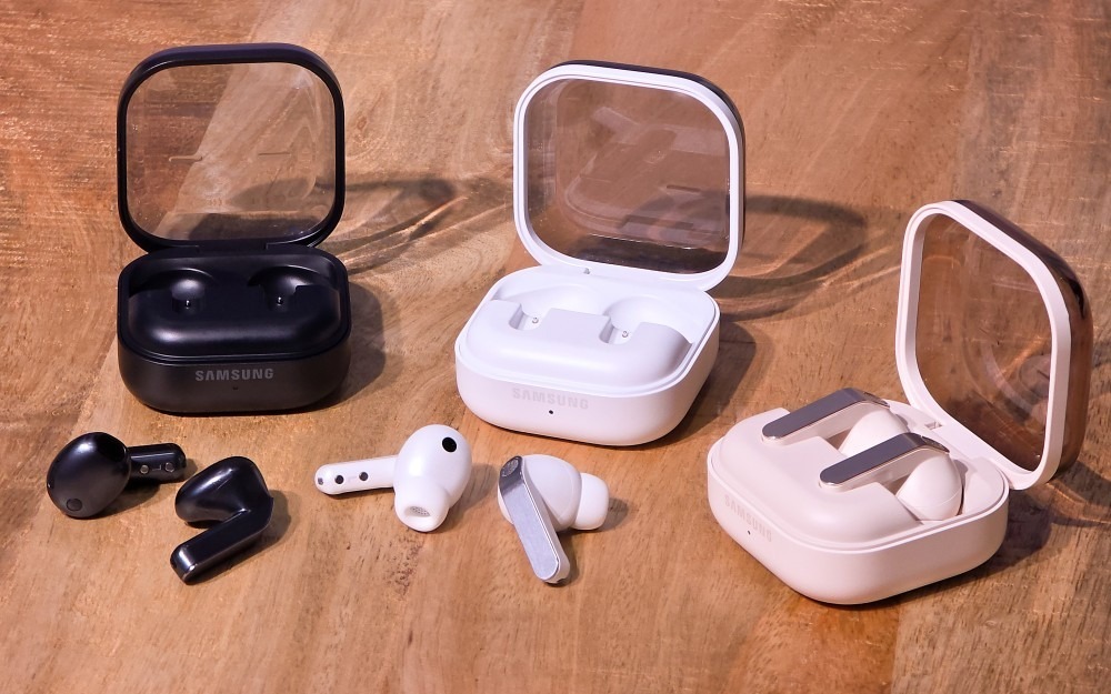 معرفی گلکسی بادز ۴