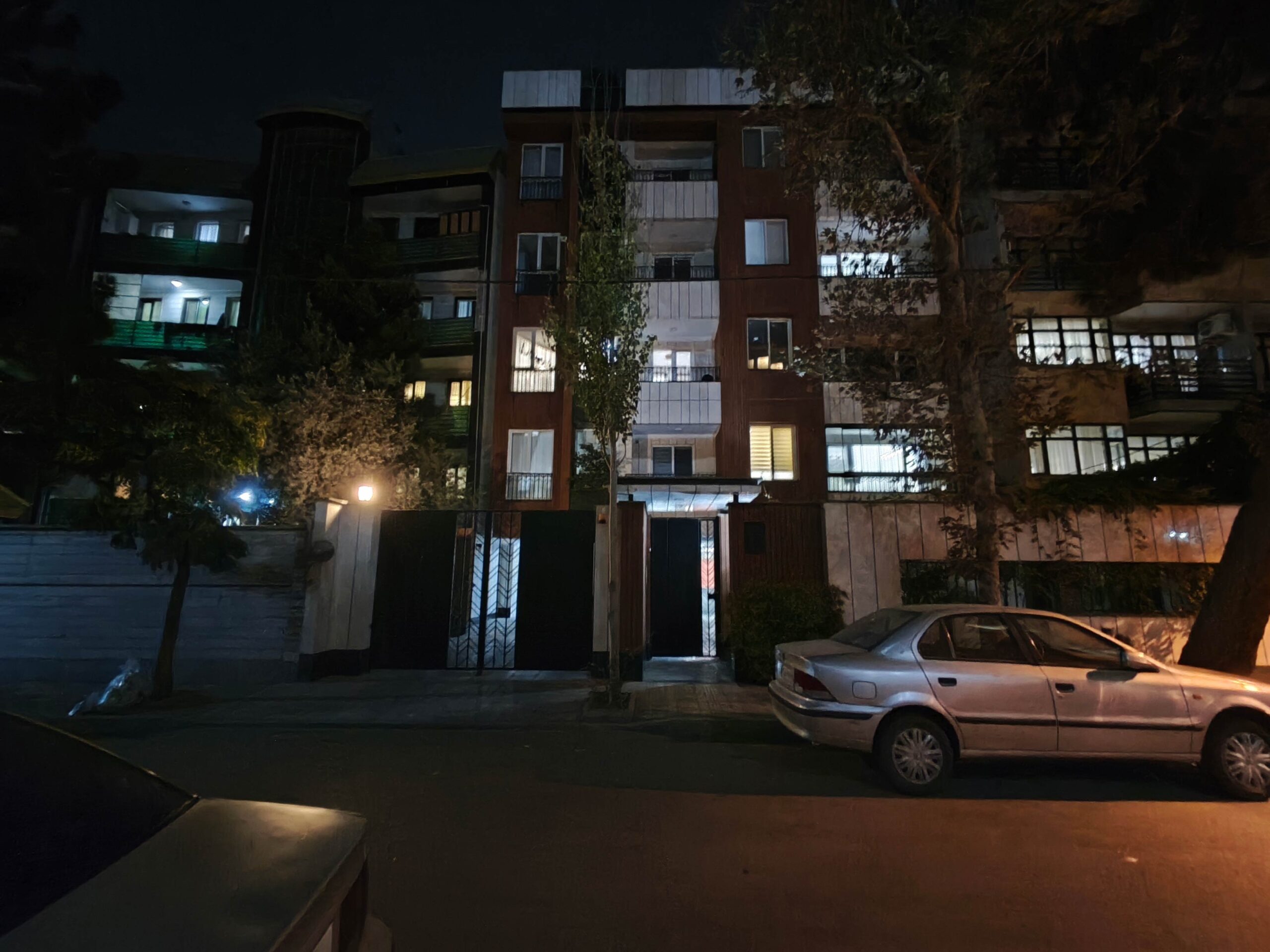 نمونه تصویر دوربین اصلی پوکو F7 پرو در شب